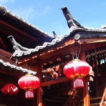 Lijiang Yard Inn Лицзян Экстерьер фото