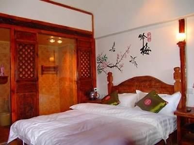 Lijiang Yard Inn Лицзян Экстерьер фото